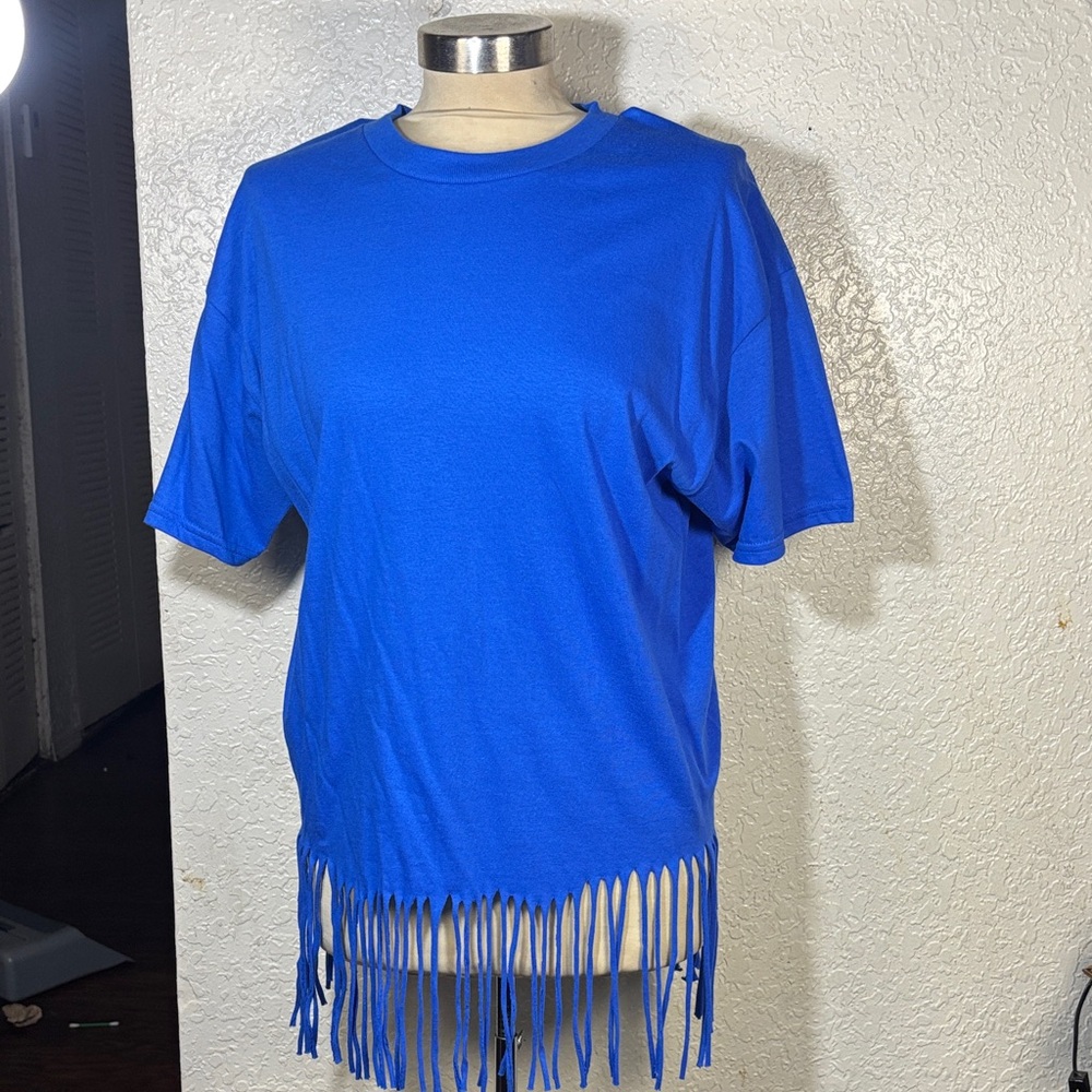 Blue Fringe Hem Crewneck Tee..hello summer